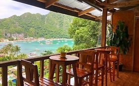 Bale Cabugao Cottages Rental El Nido Overlooking Beach